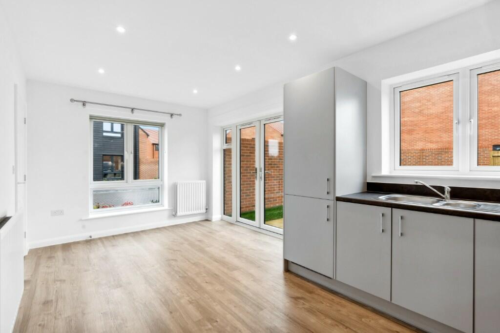 Eredine Crescent, Shenley Wood, Milton Keynes